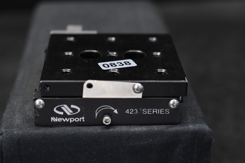 Newport 423 Linear Stage (3" x 3")