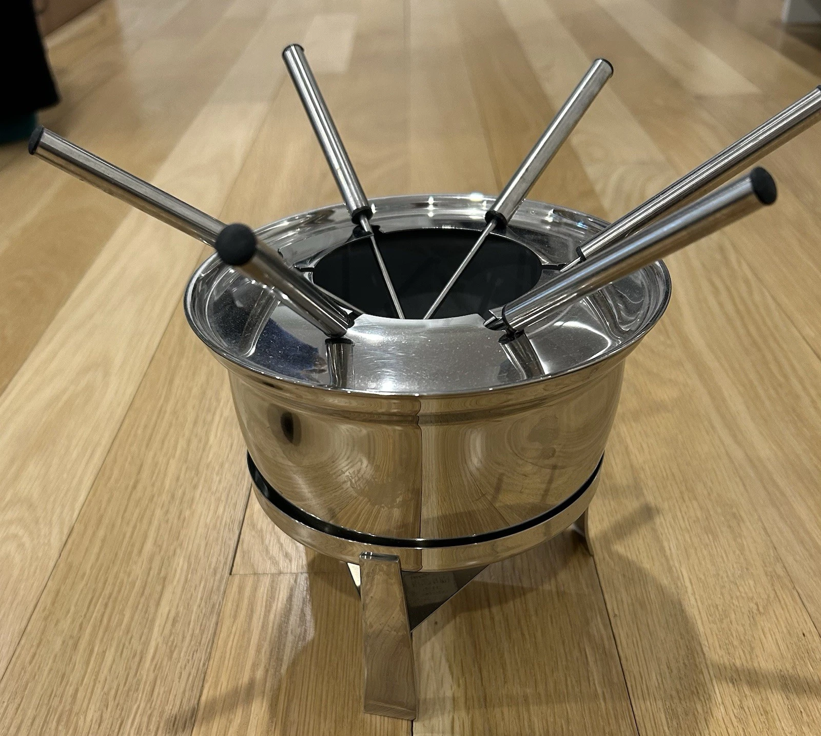 Crate & Barrel - Fondue Set (cheese / chocolate) Stainless Steel
Opens in a new window or tab