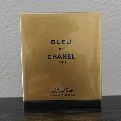 CHANEL Bleu de Chanel Parfum Pour Homme Vaporisateur Spray 3.4 fl oz