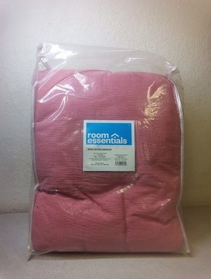Room Essentials Micro Texture Comforter, Twin/Twin XL - Pink