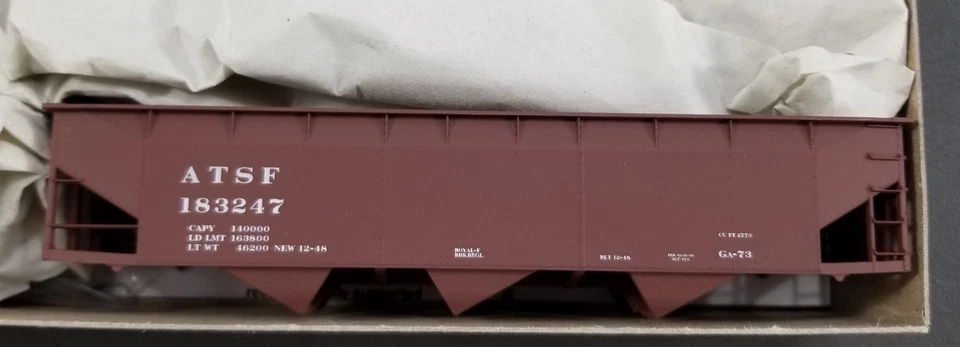 Accurail HO #7501 Santa Fe AAR Triple Hopper #183247 Unassembled Kit IOB - Image 3 of 3