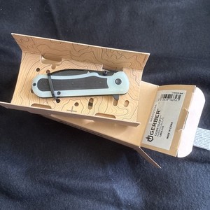 Gerber 1066478Confidant Black Bamboo G10 Folding Pocket Knife See Description