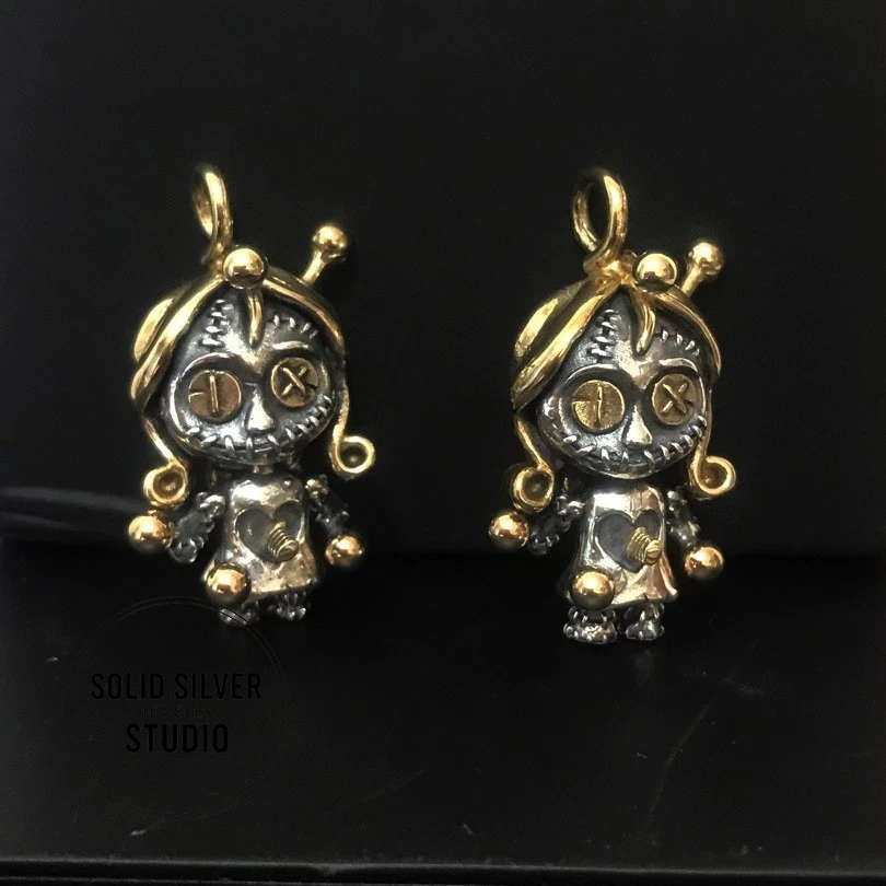 Muñeca Colgante Plata 925 y Latón Gótico Punk Espeluznante Lindo Dije Motociclista Hombres Joyería Foto 2 de 4