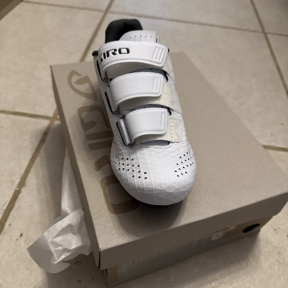 Zapatos de ciclismo GIRO Stylus W para mujer - EU 40 - blancos nuevos en caja Foto 3 de 4
