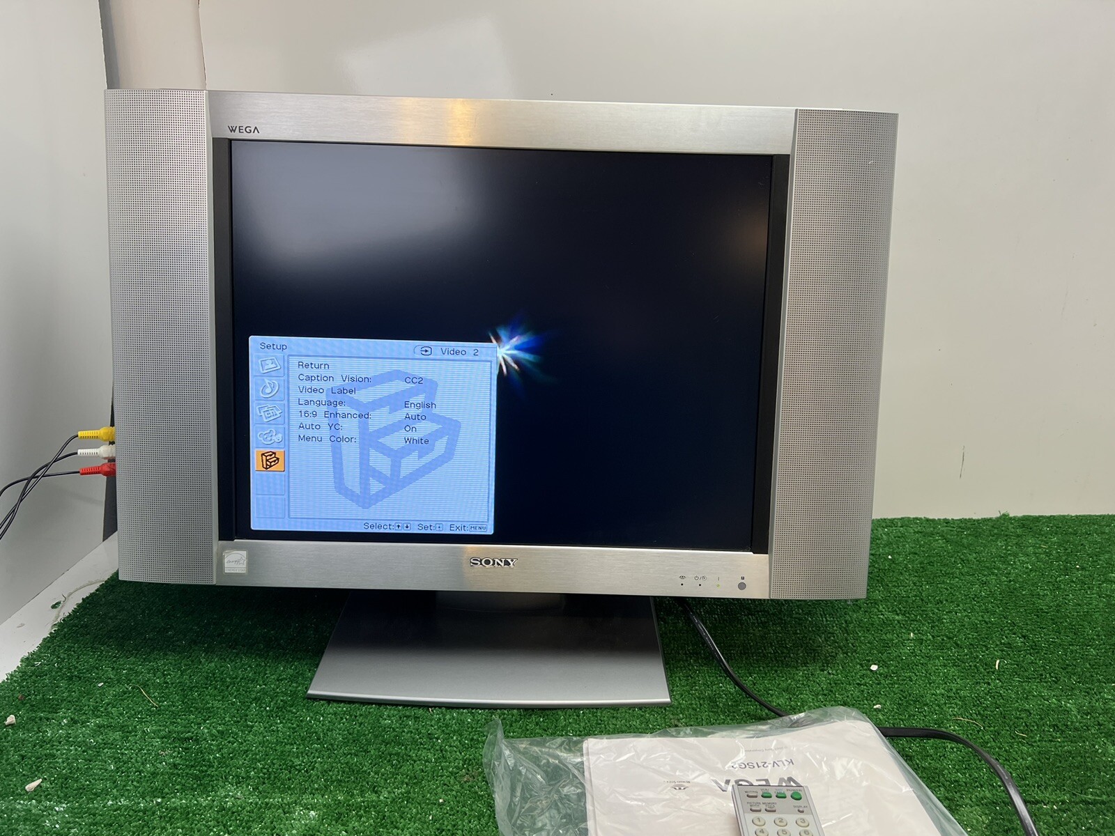 ソニー SONY WEGA RGB KLV-23HR2 レトロゲーム モニター RGB21 AVマルチ