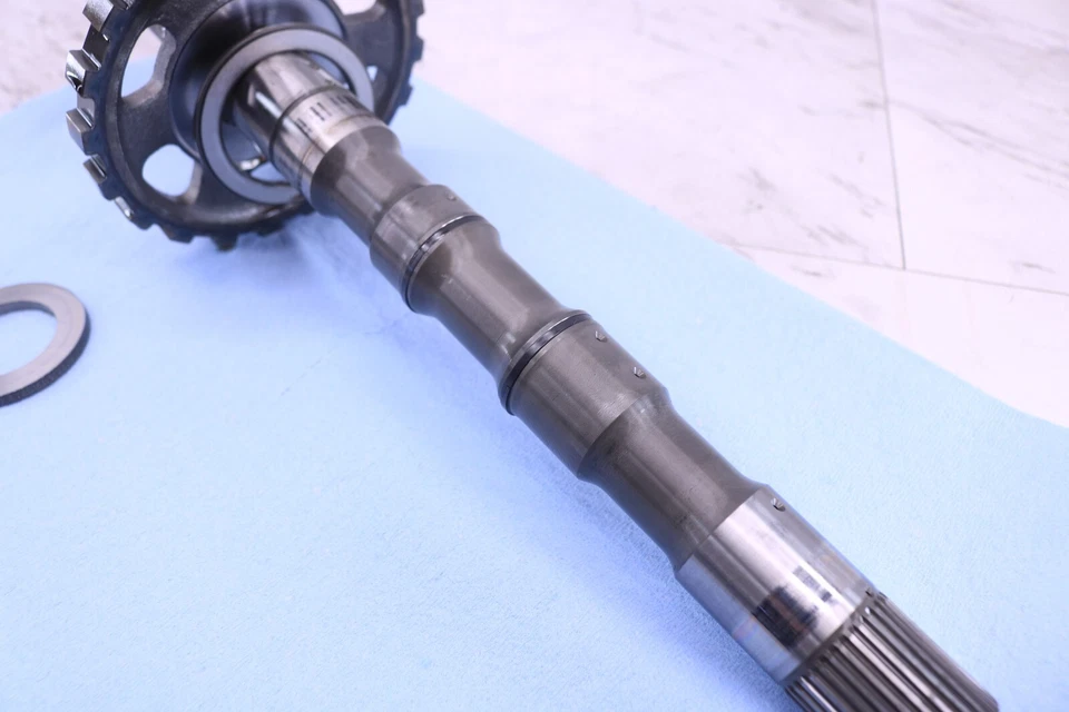 08-15 G37 370Z Q40 Q50 VQ37VHR EN EJE TRASERO EXTENSIÓN EJE DE SALIDA ENGRANAJE DE ESTACIONAMIENTO Foto 3 de 4