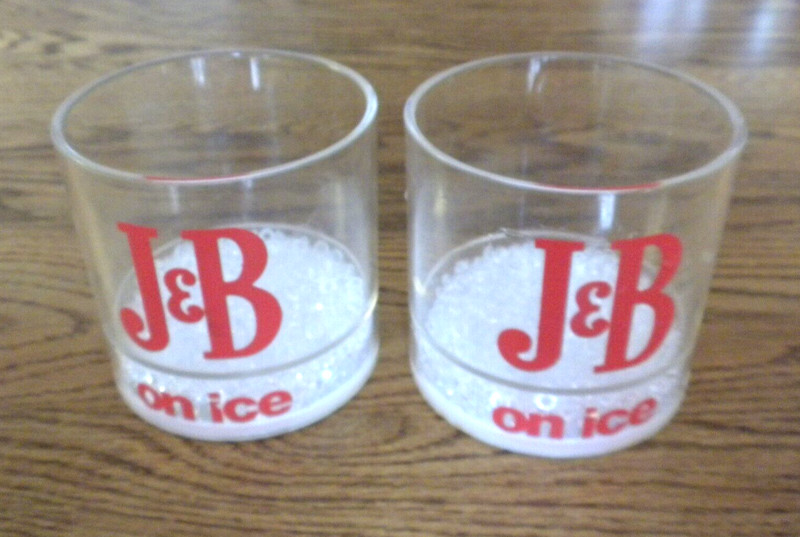 Two J&B Scotch Vintage On Ice Acrylic Drinking Glass w/Faux Ice Crystals USA