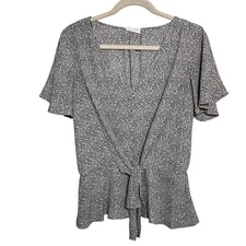 Sienna Sky Blouse Women's Medium V-Neck Short Sleeve Lightweight Printed Casual