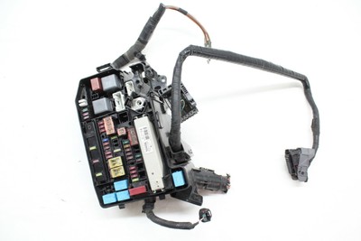 2011 TOYOTA PRIUS ENGINE FUSE JUNCTION BOX OEM 10 11 | eBay