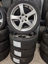 Satz Winterräder auf Alufelgen für Ford Focus 225/45 R17 94V Kumho
