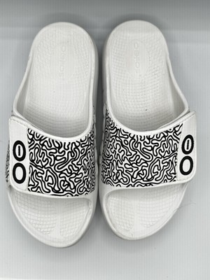 OOFOS OOahh Sport Flex Sandal Limited White Labyrinth Unisex Men s 8 Women s 10