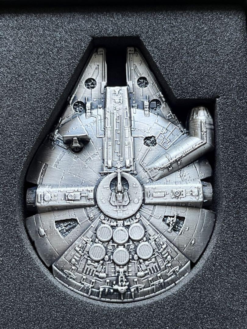 Star Wars Millennium Falcon Paper Weight | eBay