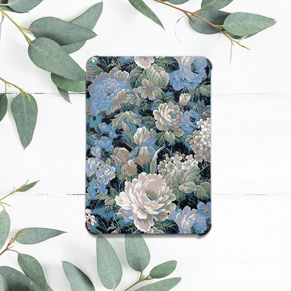 Retro Blue Flowers Aesthetic Case For All-new Kindle 10th Gen Kindle Paperwhite - Image 2 of 3