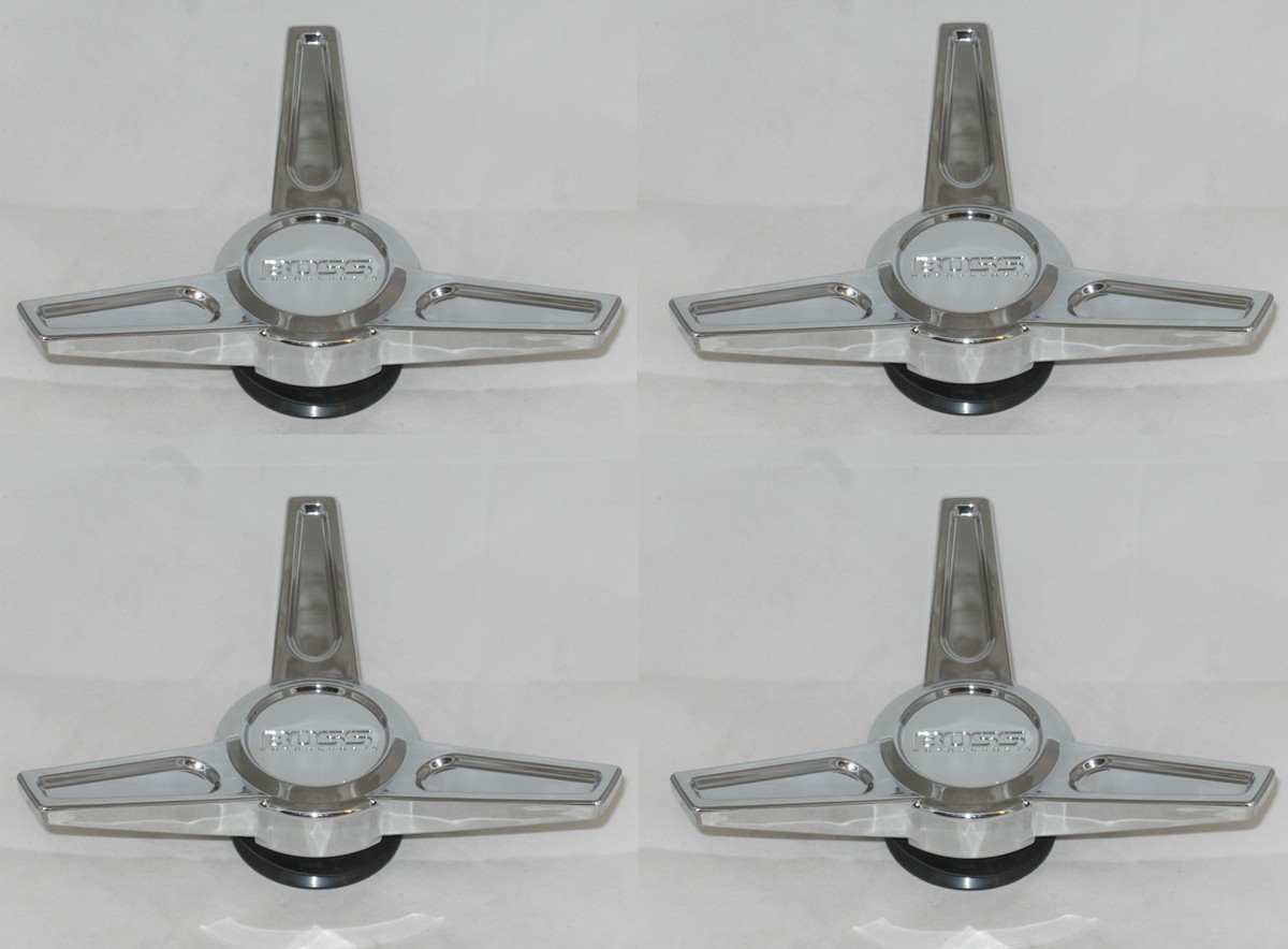 BOSS MOTORSPORTS Wheel Rim Spinner Tribar Chrome Knockoff