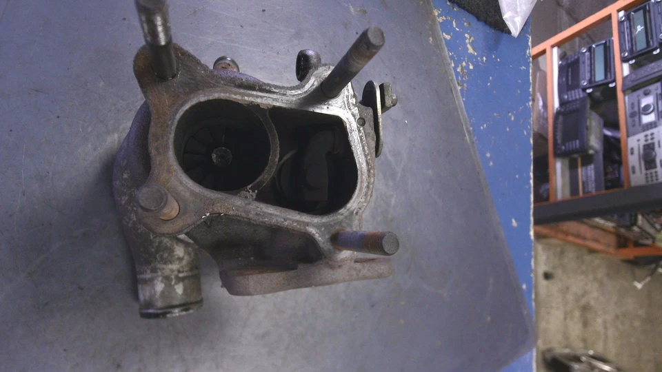 Turbo 2328850 4917306501 8971852418 Opel Corsa 1.7 DI 16V 48 KW 65 PS 222982 Km - Bild 2 von 4