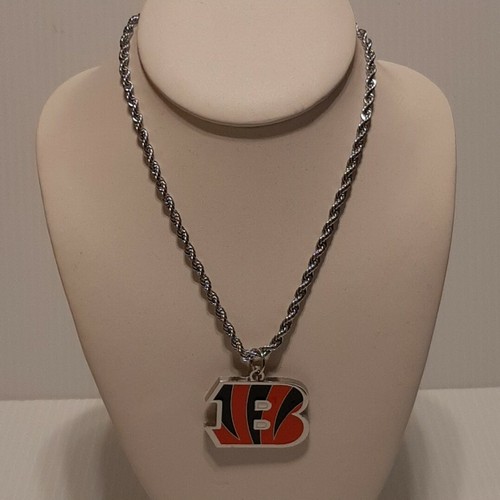 CINCINNATI BENGALS Pendant Charm / 24" STAINLESS STEEL 4MM ROPE CHAIN NECKLACE - Picture 2 of 7