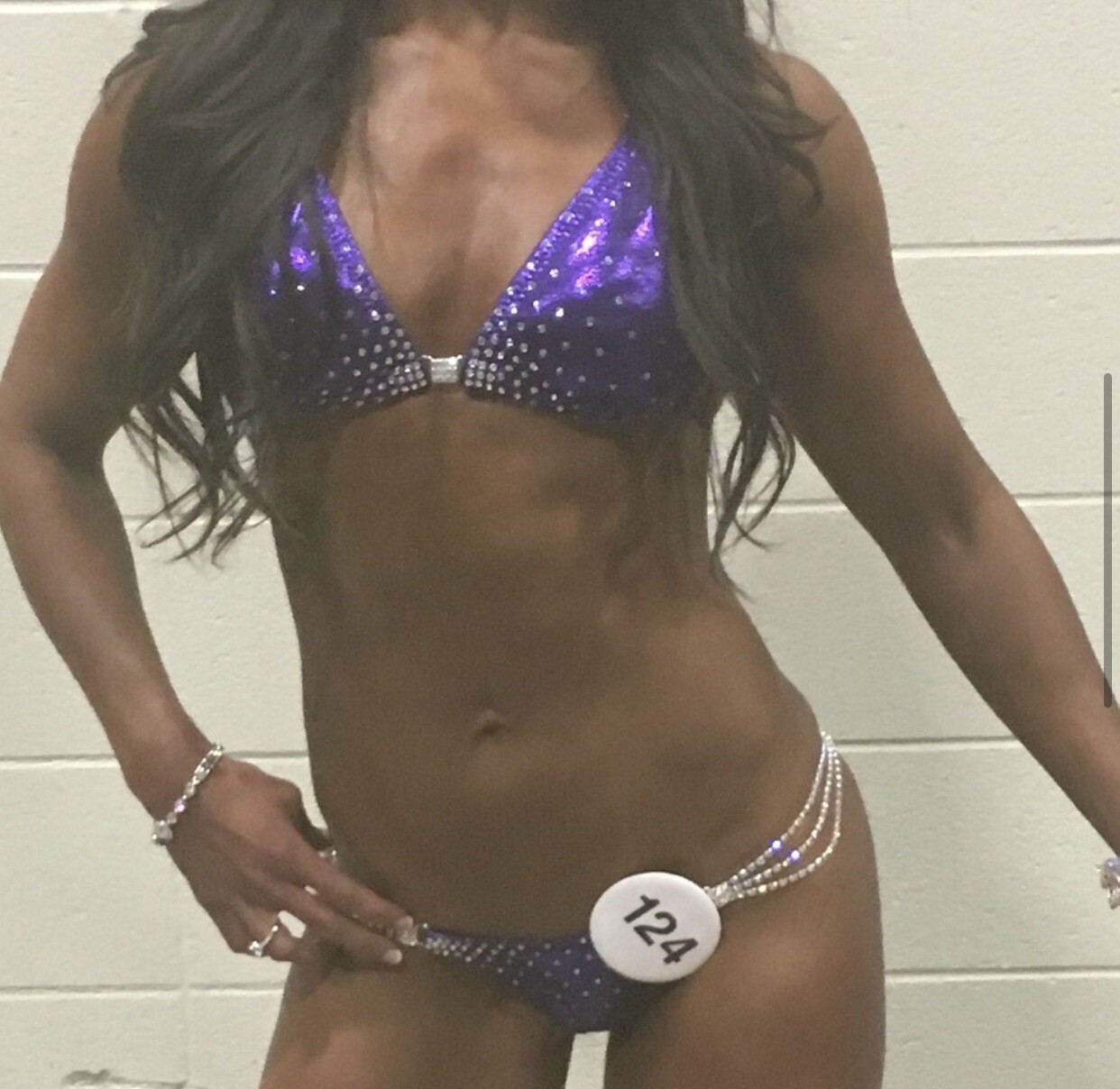 Bikini division competition suit - image 4