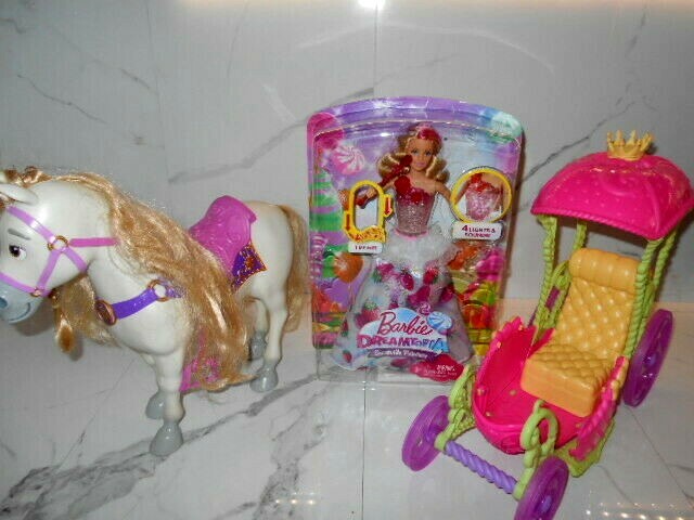 Barbie Dreamtopia Sweetville New Princess Doll w/Sweetville