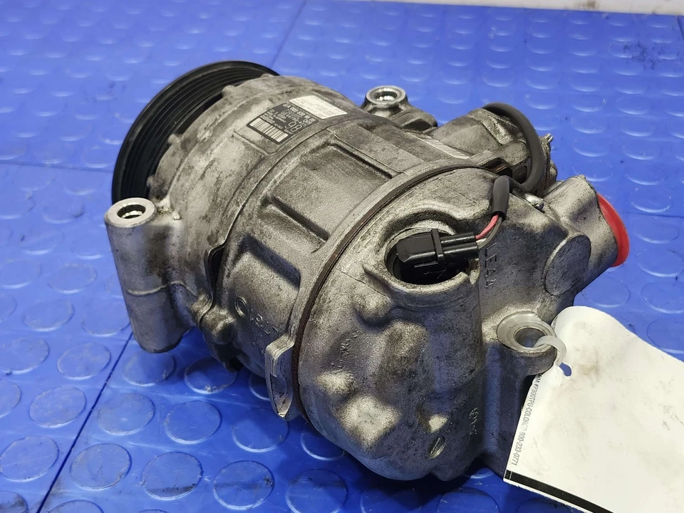 Conjunto de compresor de aire acondicionado Mercedes Benz ML63 W166 2014-2015 5,5 L OEM 0008309200 Foto 3 de 4