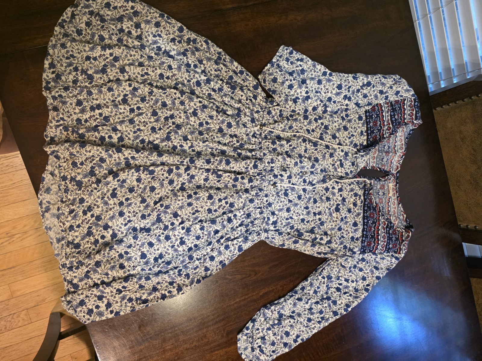 Hollister Blue White Red Floral Fit & Flare Square Neck Smocked Dress L