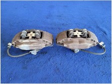 2010-2015 Chevrolet Camaro Ss Pair Front Brembo Brake Caliper Set Pads Hose 2898