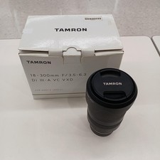 Tamron 18-300mm F3.5-6.3 Di III-A VC VXD Sony E Mount Lens