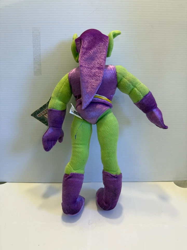 2001 Ultimate Marvel Green Goblin Plush Kelly Toy (no Satchel) With Tag 10’ - Image 2 of 3