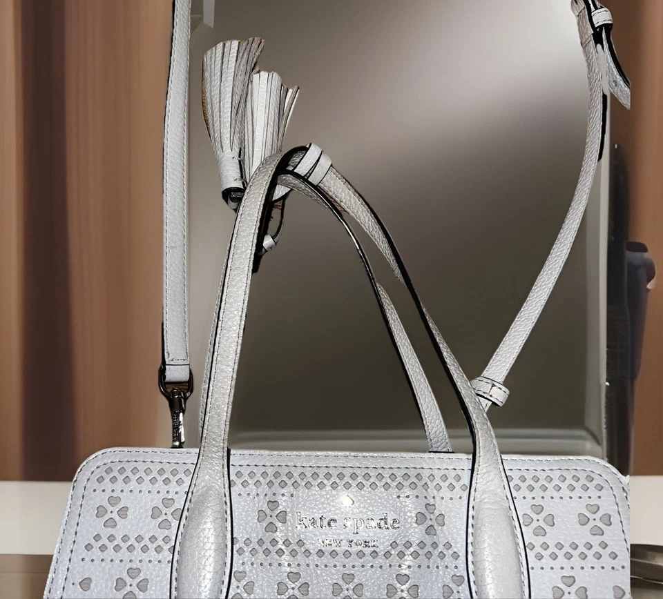 Cartera bandolera/hombro recortada Kate Spade Perri Lane blanca marfil Foto 4 de 4