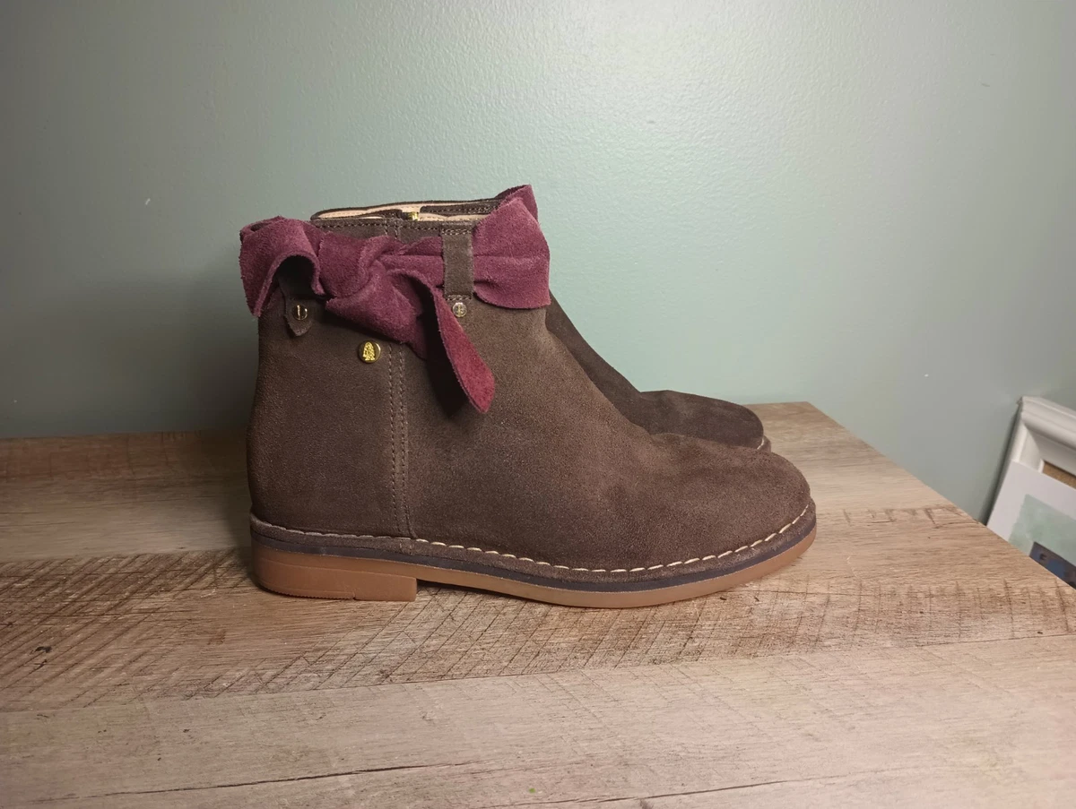 Hush Puppies Flat (Under 1 in) Brown Boots for Women for 