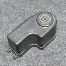 2004 Hyundai Santa Fe 2.7 Positive Battery Terminal Cover Lid Plastic OEM 73915