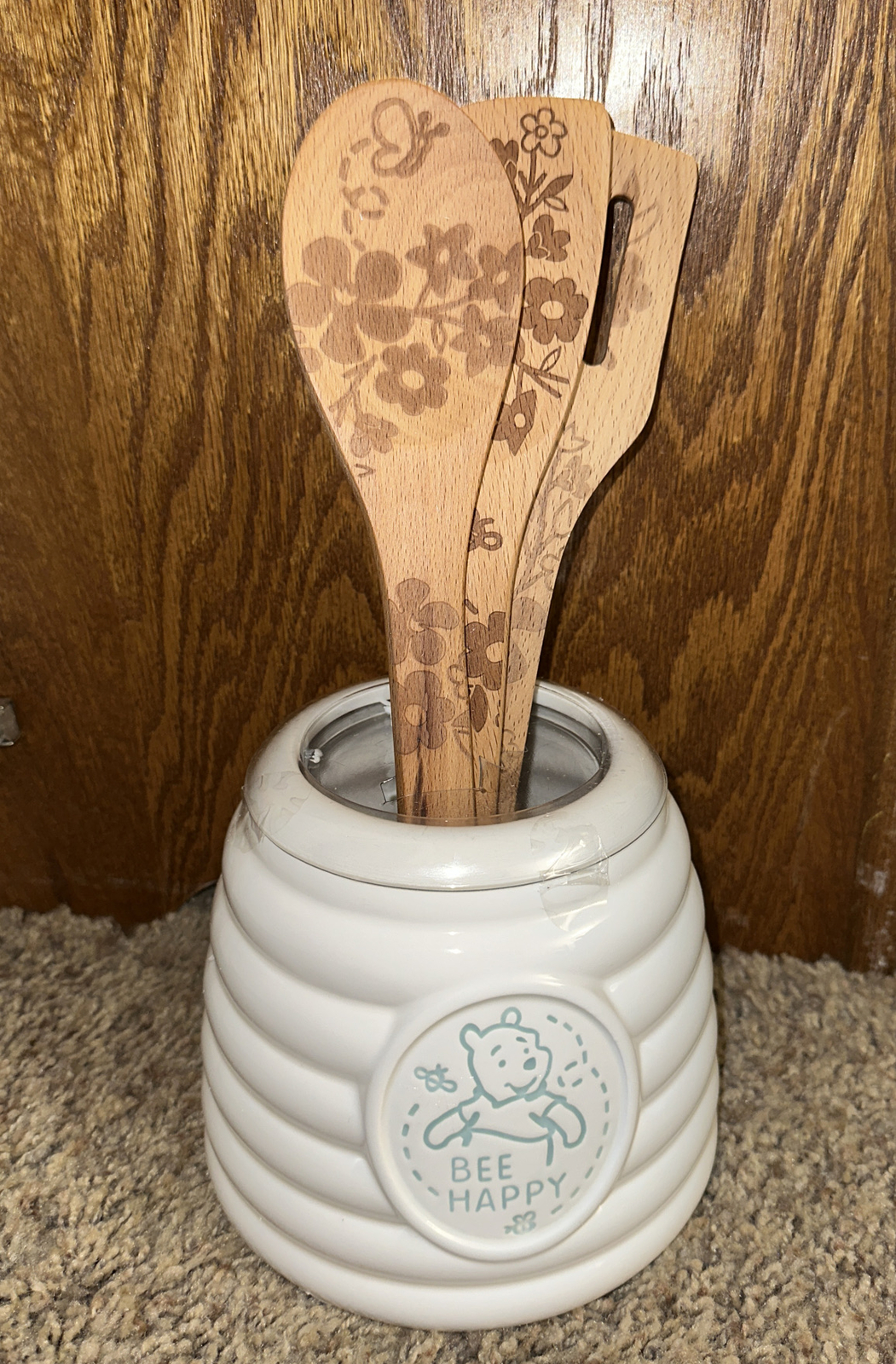 Disney Winnie the Pooh Kitchen 3 Wooden Utensils & Ceramic Holder Set