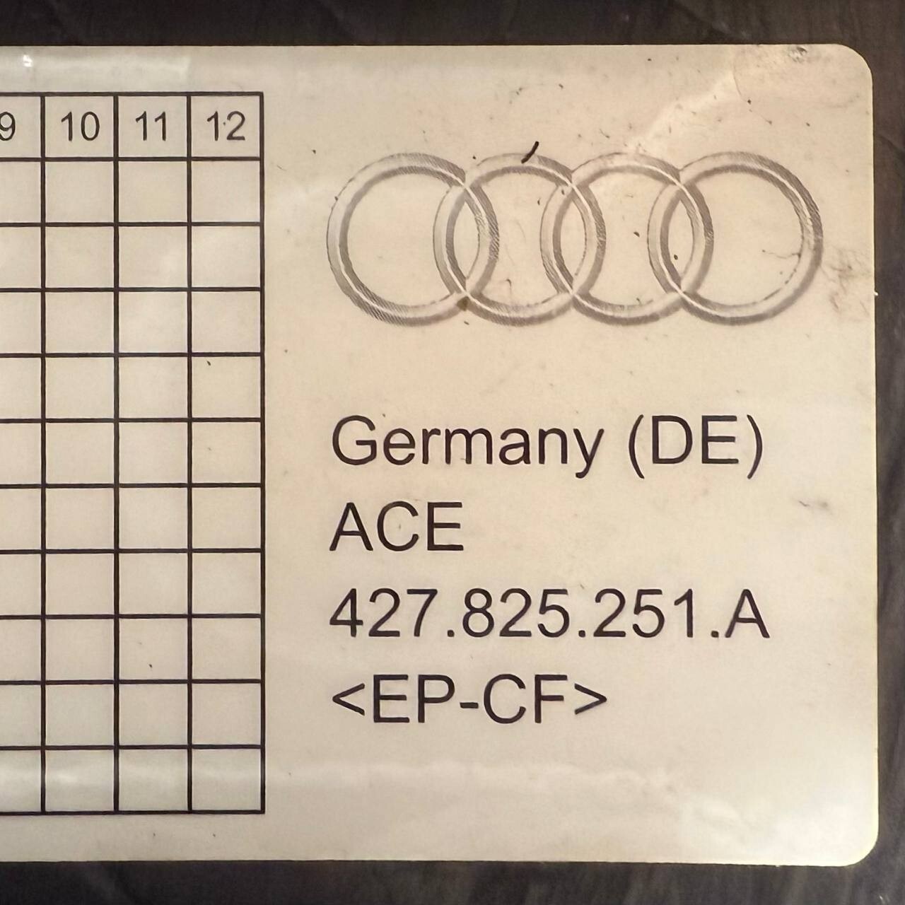 2008 2009 2010 2011 2012 2013-2015 AUDI R8 SPYDER REAR TRUNK ENGINE PANEL COVER
