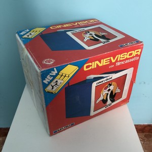 robot giocattolo anni 80