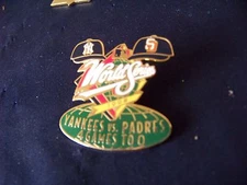 1998 WS World Series lapel pin NY New York Yankees vs SD San Diego Padres