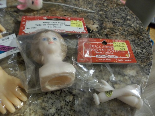 Vintage Doll Parts Lot Of 15+ Pieces Various Sizes, Brands and Parts - Picture 11 of 13