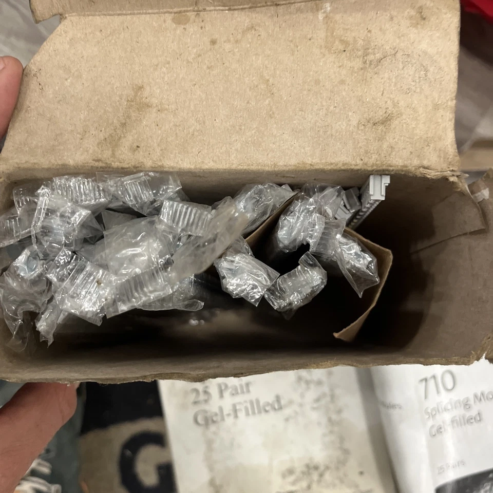 康宁 710 拼接模块凝胶填充,25 对,710-SC1-25,全新 S1 — 第 3/4 张图片