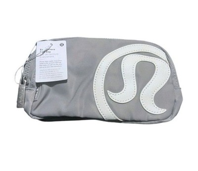 NWT Lululemon Everywhere Belt Bag Gray/White Large Stitched 3D LOGO