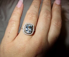 14K White Gold Diamond Engagement Ring Size 7