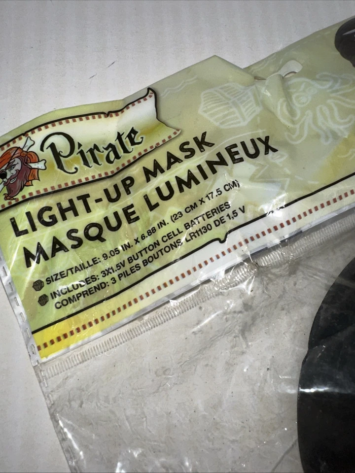 Máscara iluminada calavera pirata accesorio de disfraz de Halloween ojos rojos adultos niños 3+ F1 Foto 3 de 4