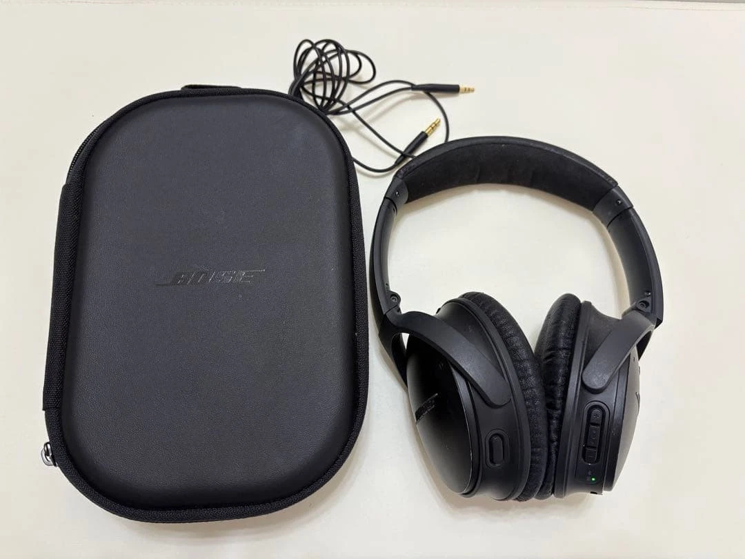 Bose QuietComfort 35 II Silver Headphones for Sale | Shop New