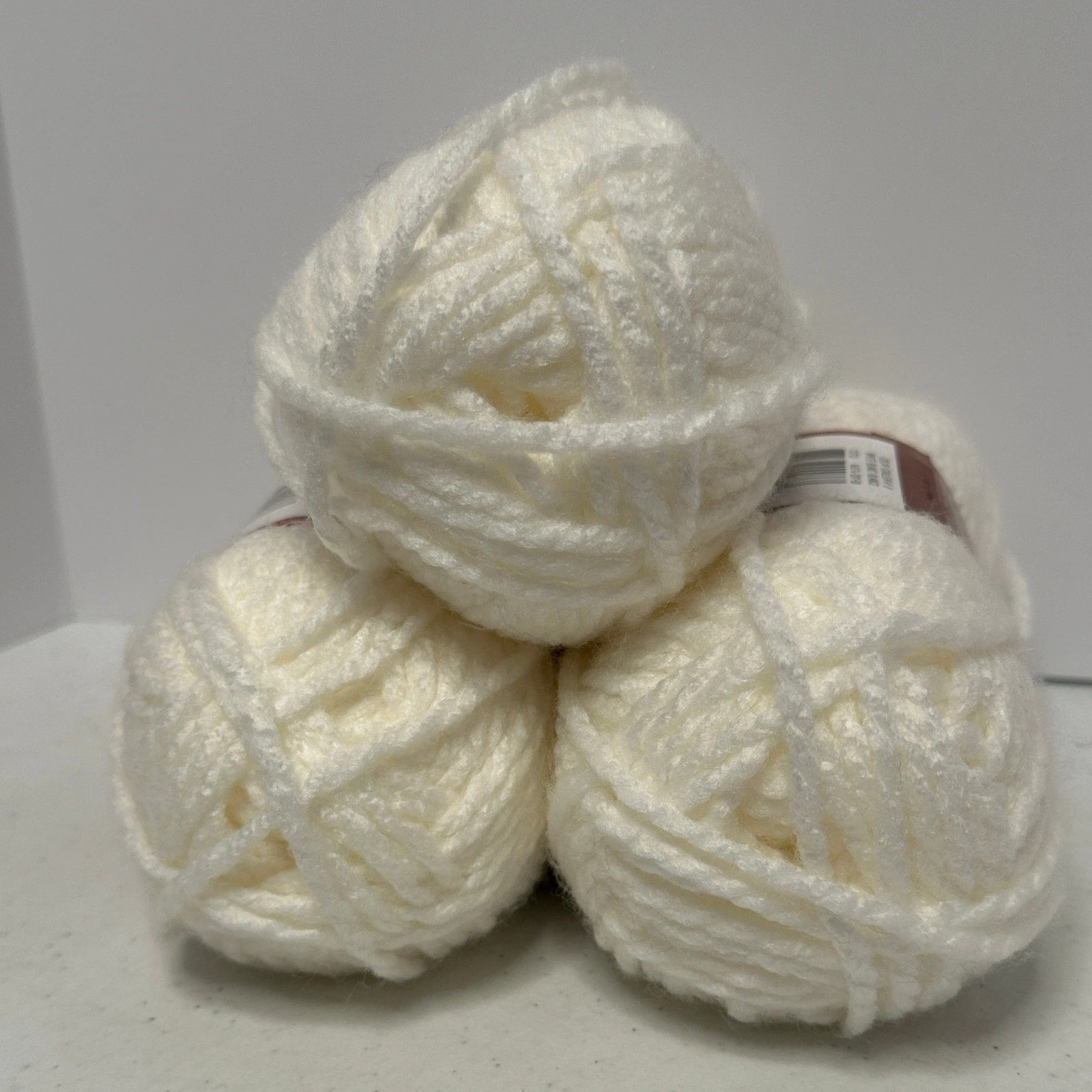 Loops & Threads Charisma Yarn Lot of 3 Skeins Bulky WHITE 100g 109yd Acrylic image 2