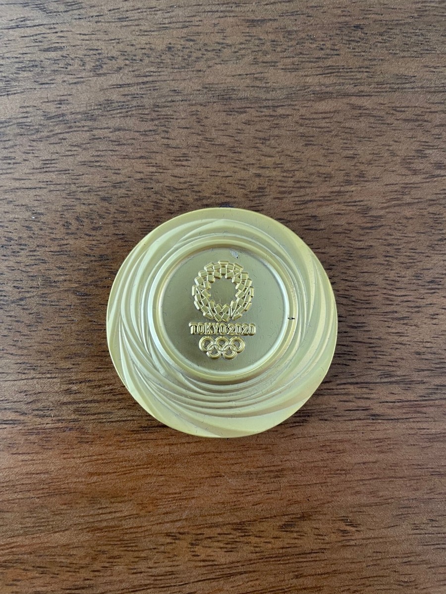 Rare 2020 TOKYO Japan Olympic Gold Plated Commerative Medallion