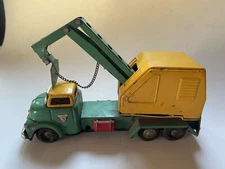 Vintage SSS Tin Litho Friction S-3383 Shovel Digger GMC Toy Made In Japan