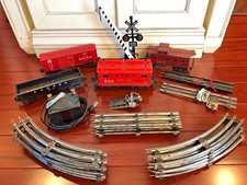 LIONEL Postwar Train LOT with 520 BOXCAB ELECTRIC MOTORIZED UNIT and Transformer