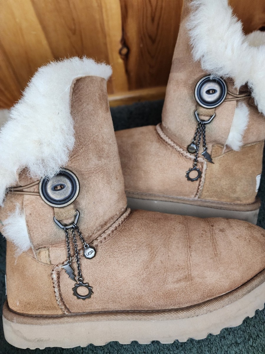 UGG Australia Azalea Charm boots Women 7 | eBay