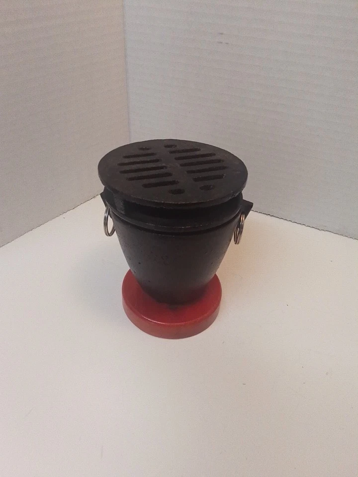 Cast Iron Mini Hibachi Grill For Table Top *Never Used