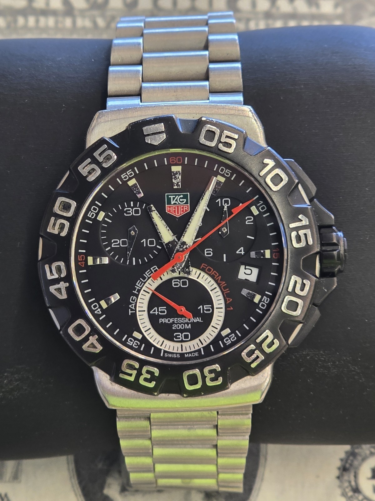 TAG Heuer Formula 1 Chronograph Ref. CAH1110 200m Rotating Bezel Swiss *Read*