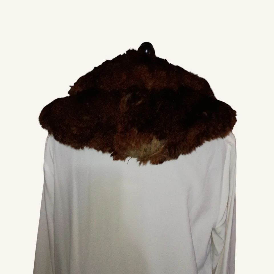 Estola de piel de visón vintage envolvente sección larga con cuello marrón Foto 2 de 4