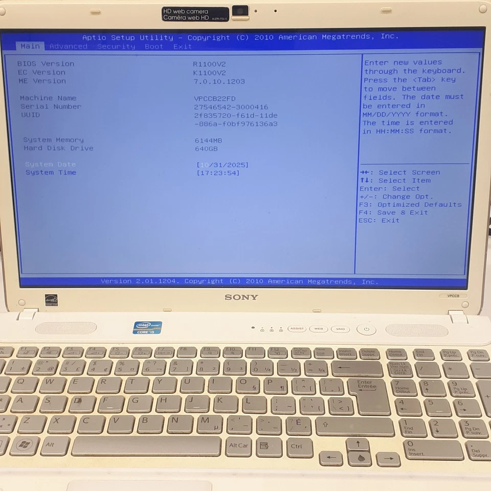 Sony Vaio VPCCB22FD 15.6" Laptop i5-2410M 6GB RAM 640GB HDD Win 7 Home Premium - Image 2 of 4