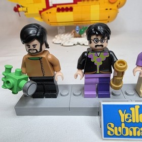 LEGO The Beatles Yellow Submarine Set 21306 John Lennon - Paul McCartney - Starr